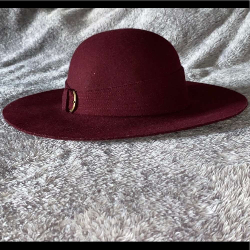 Wool Decor hat - Picture 3 of 3